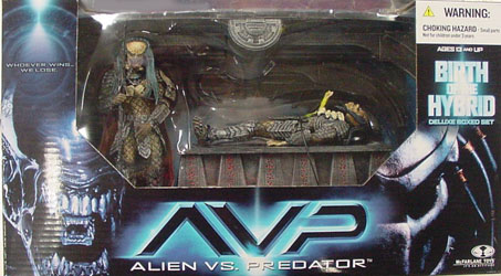 McFARLANE ALIEN VS PREDATOR SERIES 2 DX BOX BIRTH OF THE HYBRID