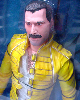 NECA Freddie Mercury フィギュア NECA Freddie Mercury – 7” Scale Action Figure - Freddie