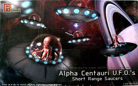 PEGASUS HOBBIES 1/32スケール ALPHA CENTAURI U.F.O.'S SHORT RANGE SAUSERS 組み立て式 プラモデル