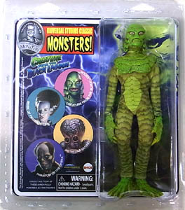 DIAMOND SELECT UNIVERSAL MONSTERS RETRO CLOTH ACTION FIGURE THE CREATURE FROM THE BLACK LAGOON