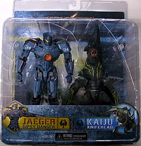 NECA PACIFIC RIM DX 7インチアクションフィギュア 2PACK GIPSY DANGER VS KNIFEHEAD