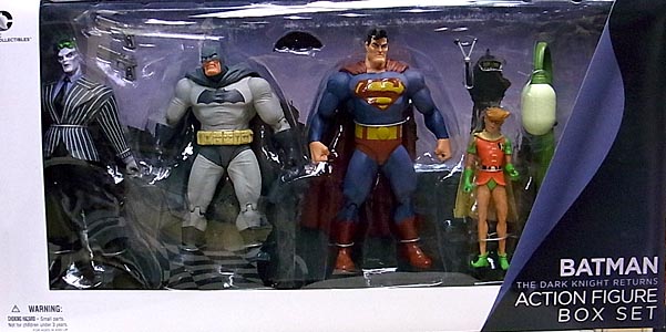 DC COLLECTIBLES BATMAN THE DARK KNIGHT RETURNS ACTION FIGURE BOX SET