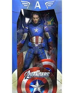 NECA 映画版 THE AVENGERS 1/4スケール CAPTAIN AMERICA [UNMASKED & BATTLE DAMAGED]