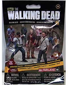 McFARLANE TOYS THE WALKING DEAD TV BUILDING SETS BLIND BAG [HUMAN] SERIES 2 1 PACK