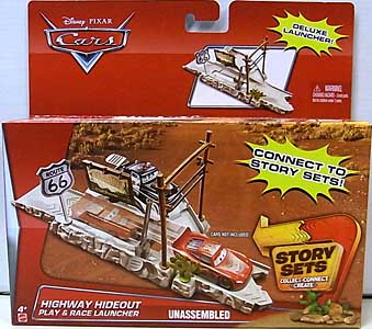 MATTEL CARS 2015 PLAYSET HIGHWAY HIDEOUT PLAY & RACE LAUNCHER