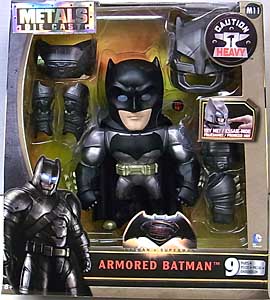 JADA TOYS METALS DIE CAST 6インチフィギュア BATMAN V SUPERMAN: DAWN OF JUSTICE ARMORED BATMAN