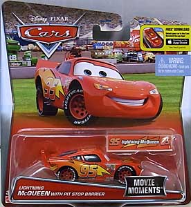 MATTEL CARS 2016 シングル MOVIE MOMENTS LIGHTNING McQUEEN WITH PIT STOP BARRIER ブリスター傷み特価