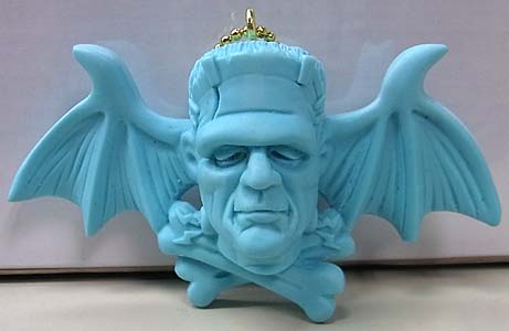 MAD SCULPTURES MASTER OF HORROR KEY CHAIN [LIGHT BLUE]