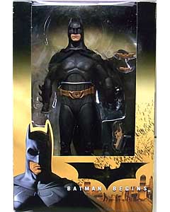 NECA BATMAN BEGINS 7インチアクションフィギュア BATMAN [CHRISTIAN BALE]