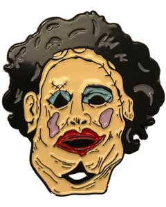 TRICK OR TREAT STUDIOS ENAMEL PIN THE TEXAS CHAINSAW MASSACRE LEATHERFACE [PRETTY WOMAN]