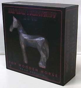 NECA BLADE RUNNER 2049 プロップレプリカ TOY WOODEN HORSE