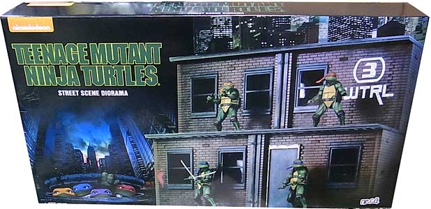 2018年 サンディエゴ・コミコン限定 NECA TEENAGE MUTANT NINJA TURTLES [1990 MOVIE] STREET SCENE DIORAMA