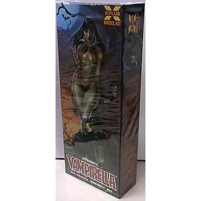 ASTRO ZOMBIES | エクスプラス ヴァンピレラ 1/8スケール プラスチック