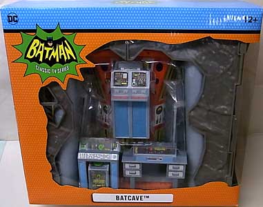 McFARLANE TOYS DC RETRO BATMAN CLASSIC TV SERIES BATCAVE PLAYSET